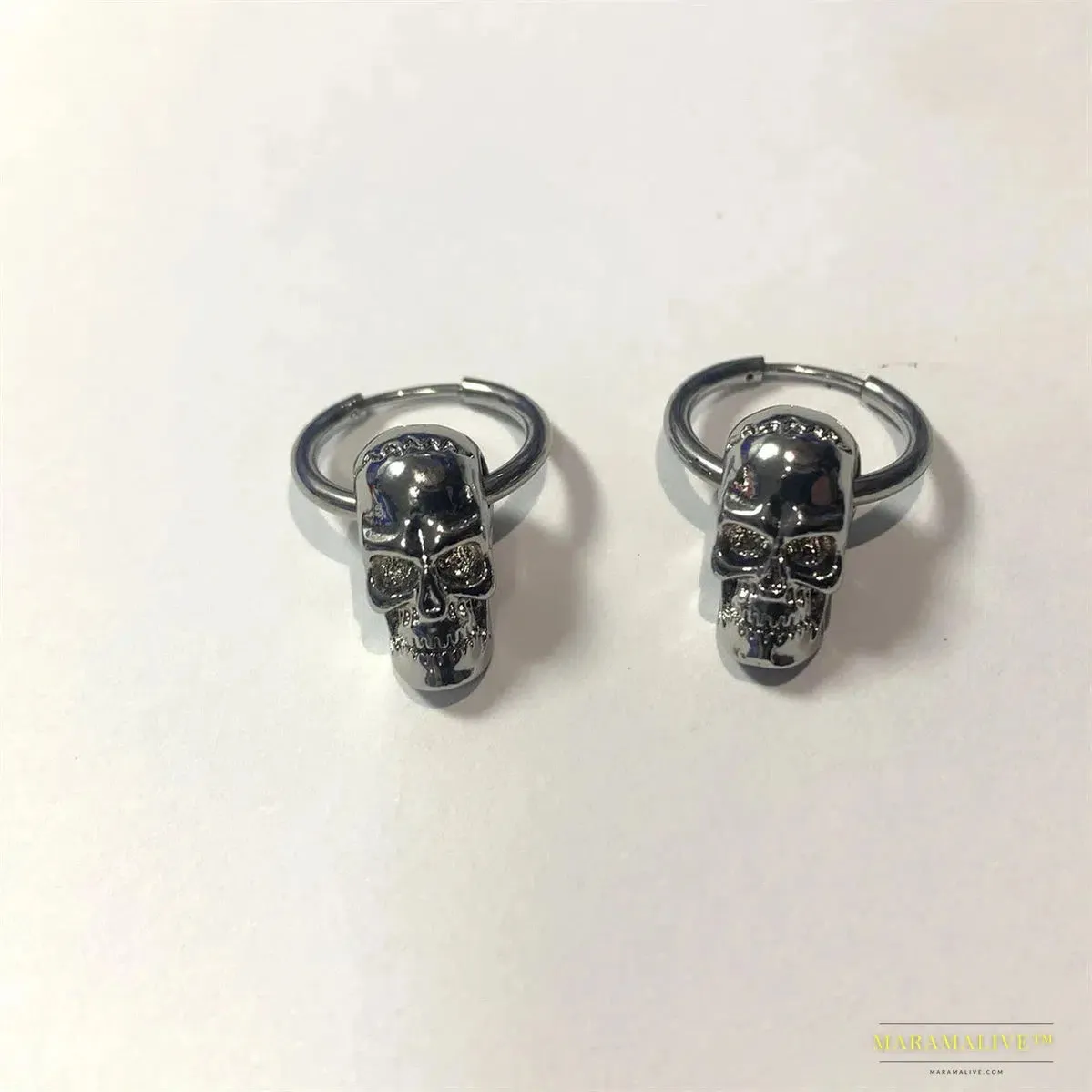 2pcs 316L Stainless Steel Vintage Skull Earrings