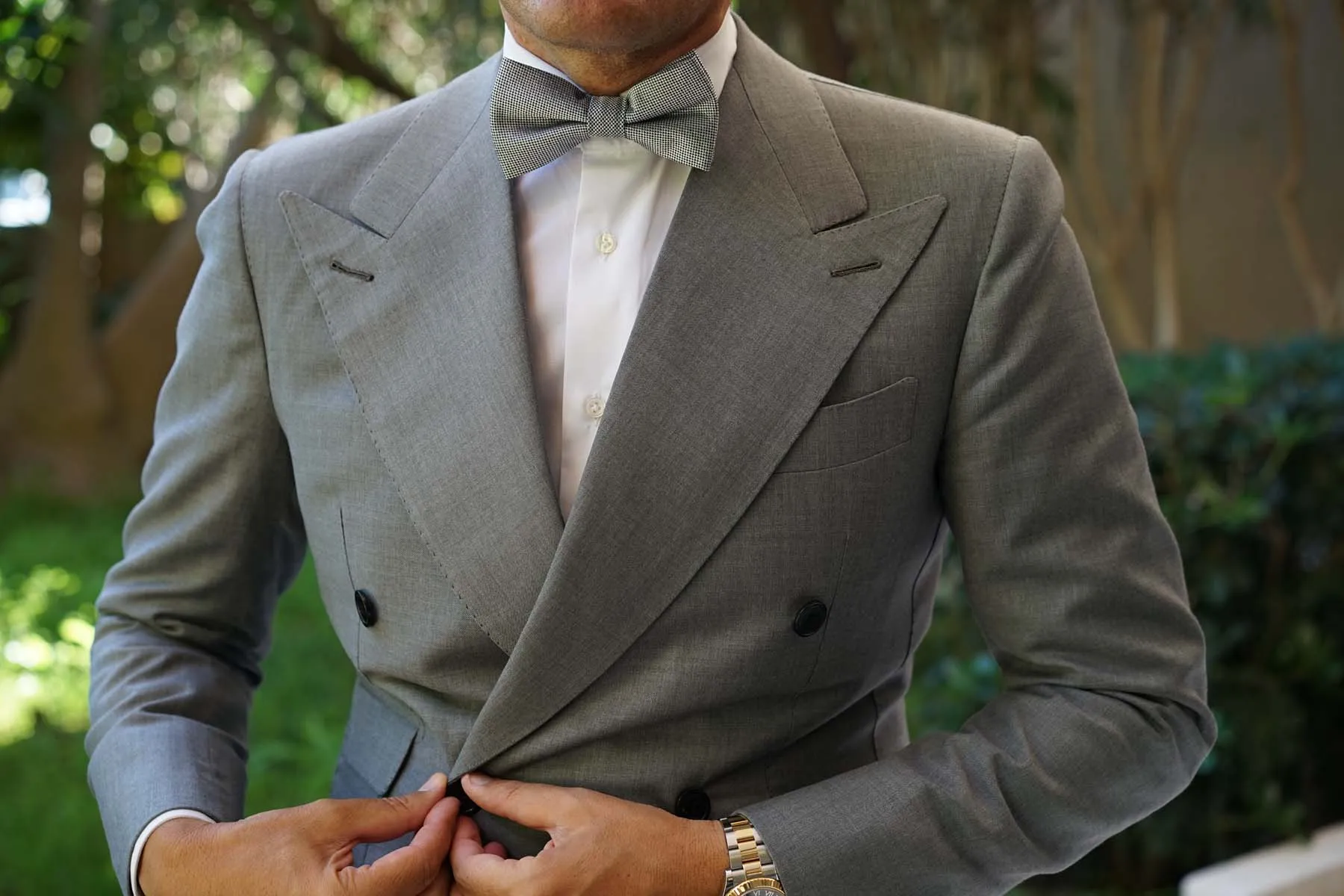 Black and White Small Dots Bow Tie