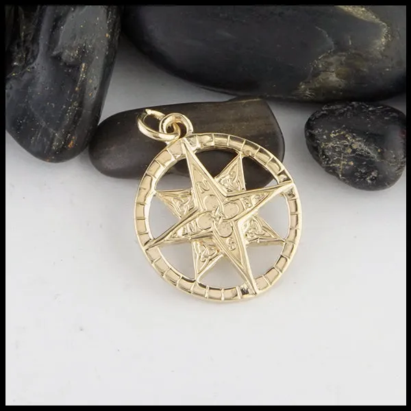 Celtic Compass Pendant in Gold