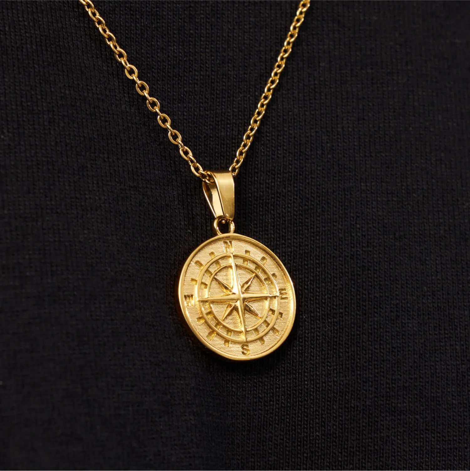 Compass Pendant (Gold)