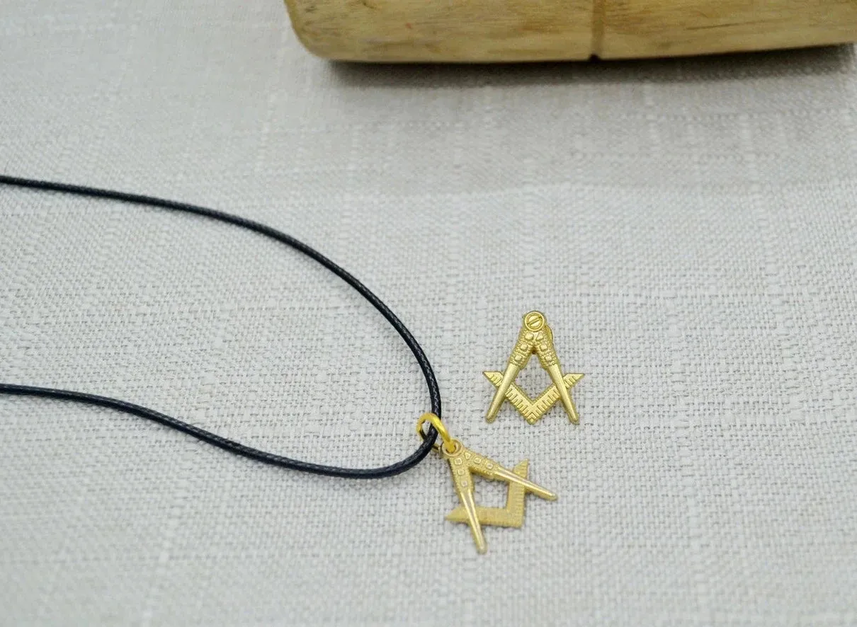 Master Mason Blue Lodge Necklace - Gold Plated Leather Chain Square & Compass Pendant