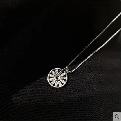 Round Compass Pendant Necklace Clavicle Chain For Women Jewelry