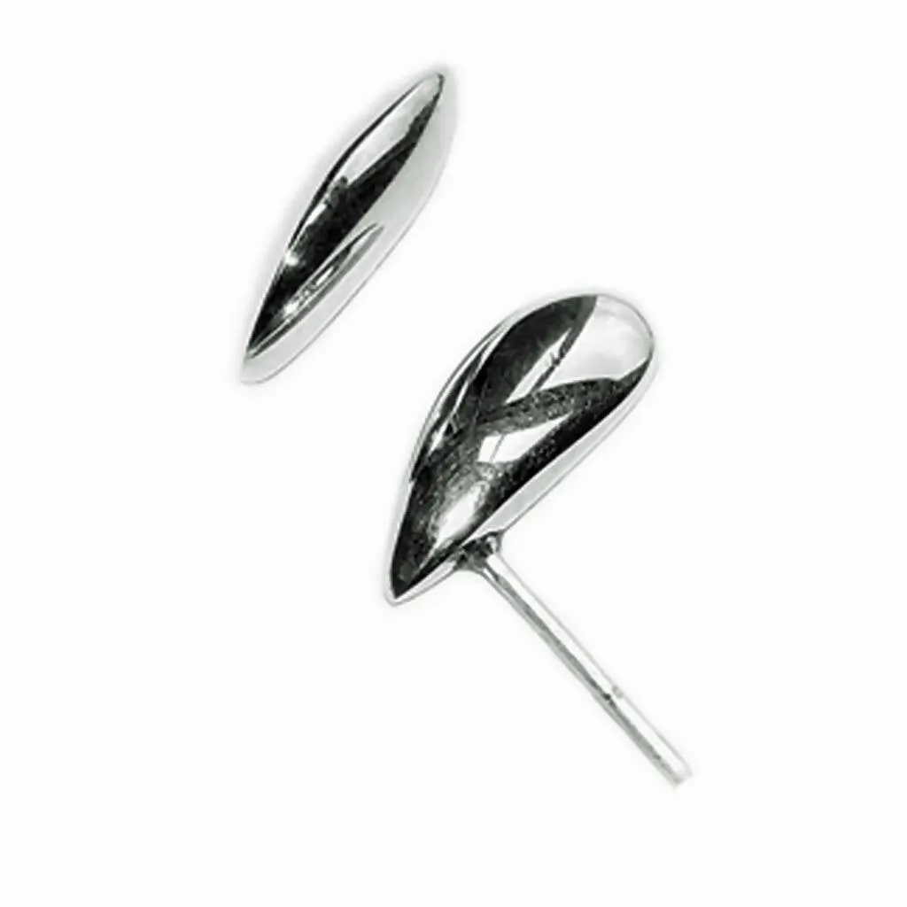 Small Front Silver Shell Studs