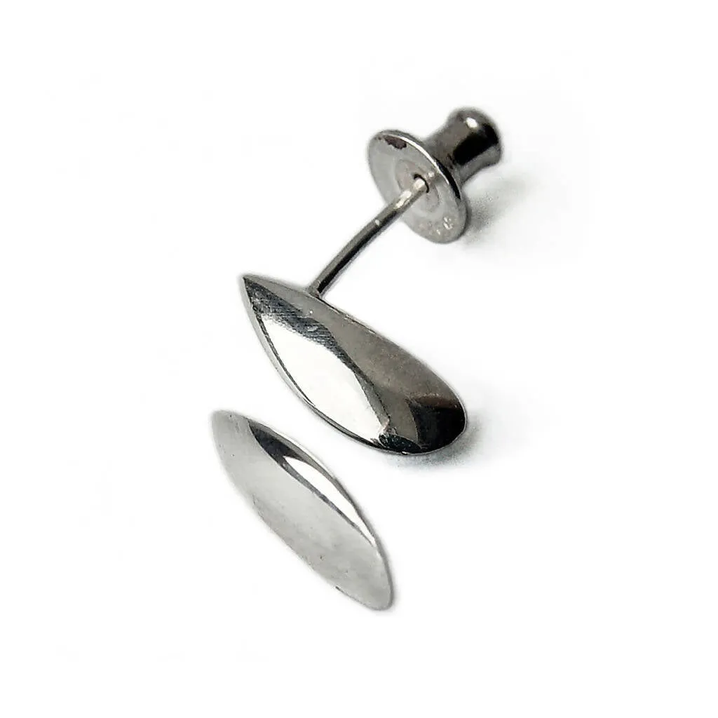 Small Front Silver Shell Studs