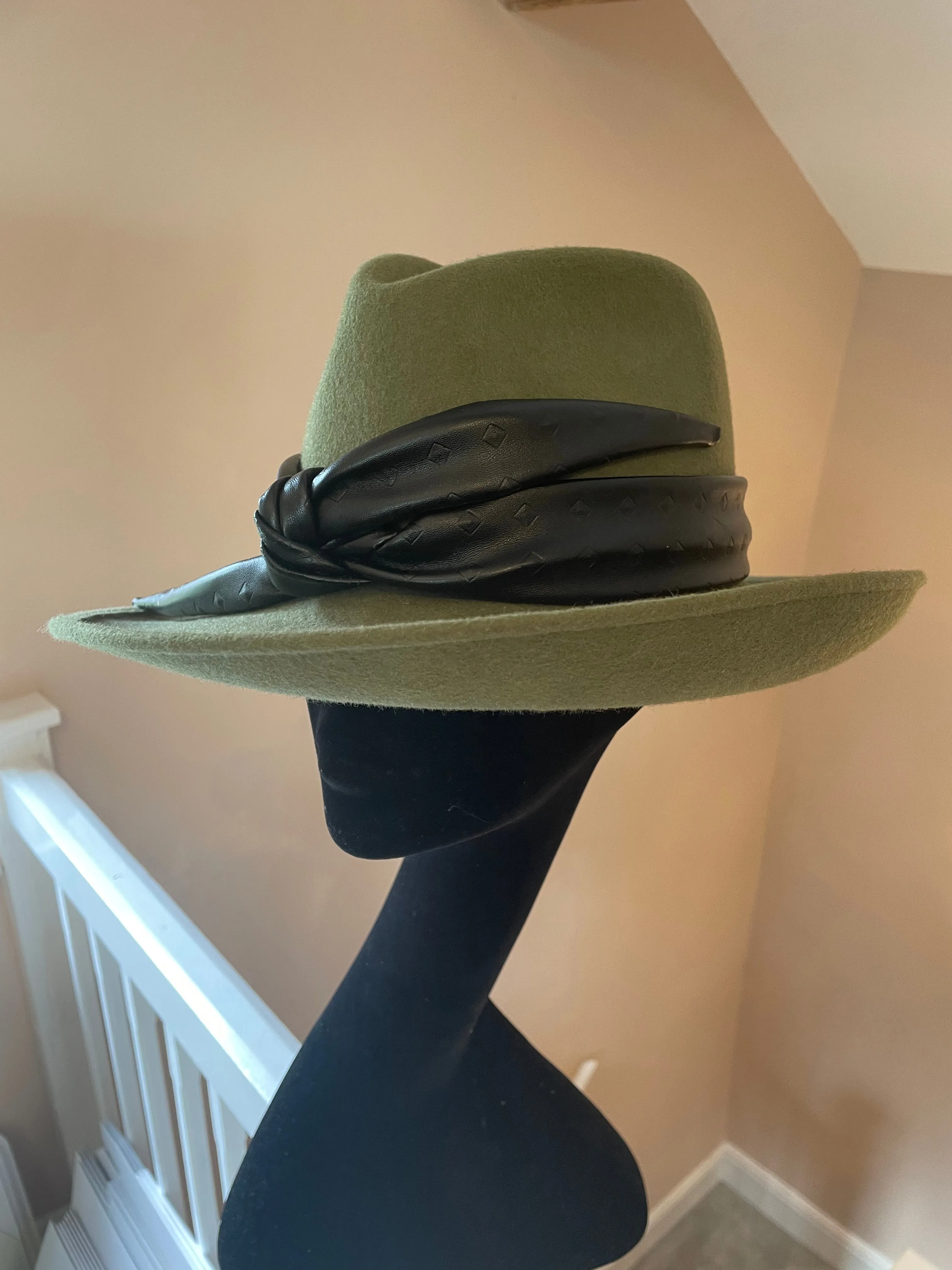 Tilted wool fedora